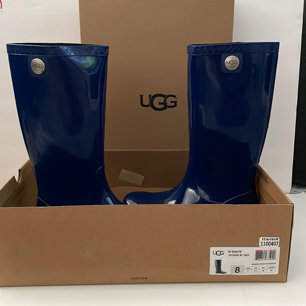 UGG Rain and Snow boots.  Blue, women’s Size 8. Style- Shaye